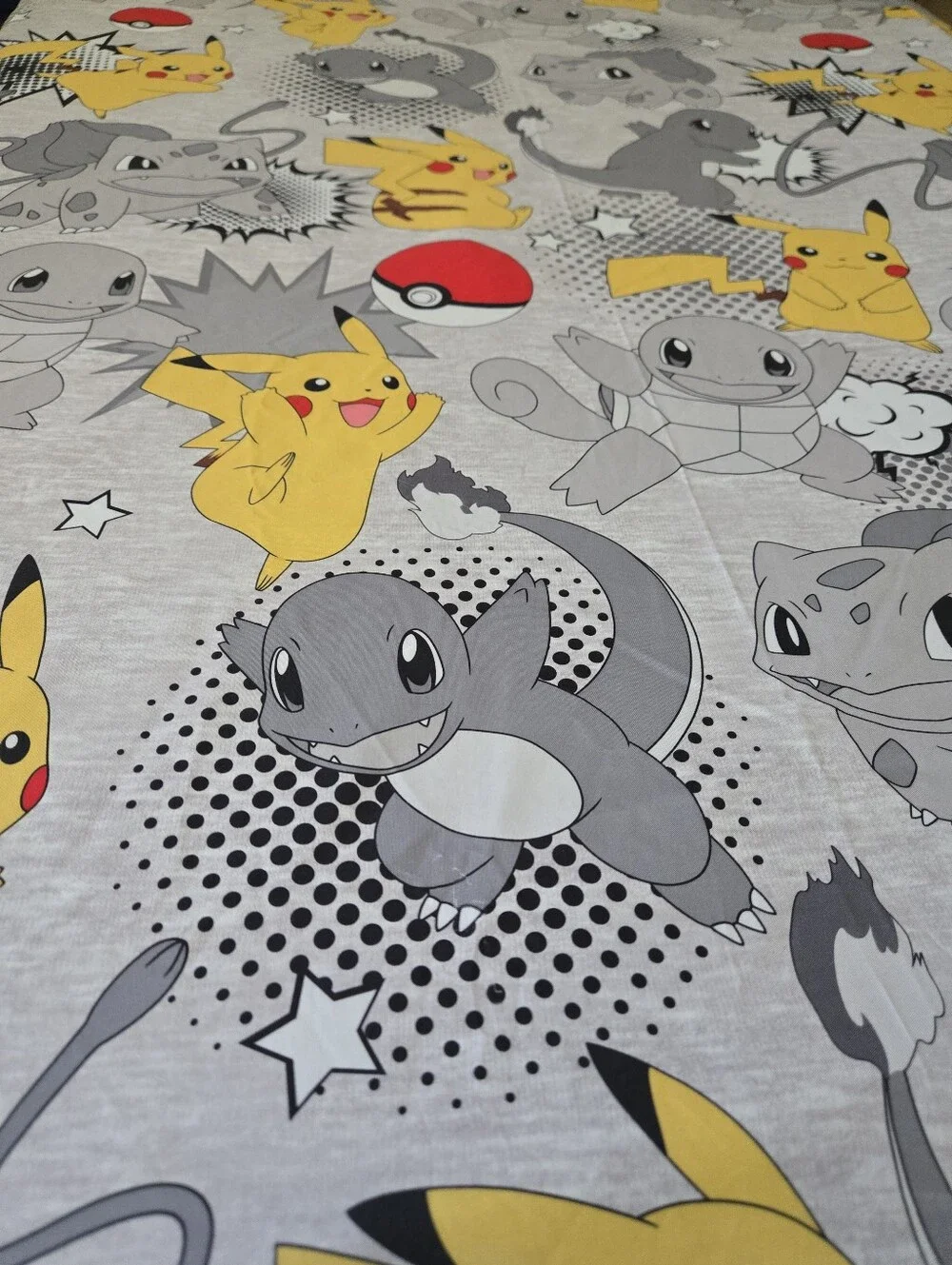 Pokémon twin flat sheet EUC Pikachu bed sheet